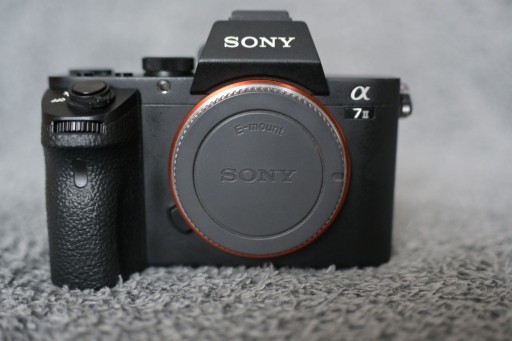 Zdjęcie oferty: Aparat Sony a7 II ILCE-7M2 Body + akcesoria