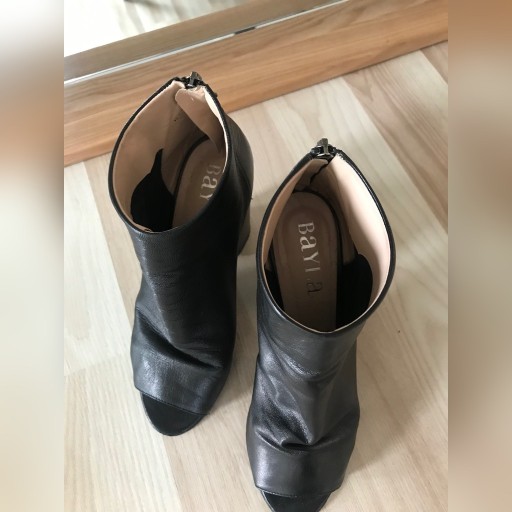 Zdjęcie oferty: Buty Bayla r. 36 skóra