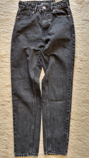 Zdjęcie oferty: Spodnie Zara rozmiar 32 czarny jeans