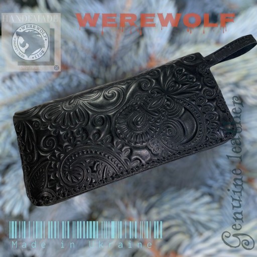 Zdjęcie oferty: Czarny skórzany portfel z tureckim ogórkiem