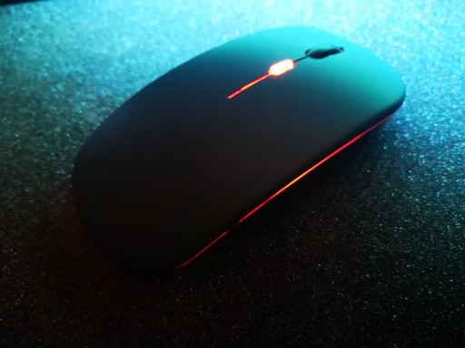 Zdjęcie oferty: Mysz bezprzewodowa RGB 