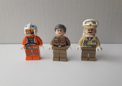 Zdjęcie oferty: Lego Star Wars sw0460 General sw0425 Hoth Rebel Trooper sw0597 snow speeder