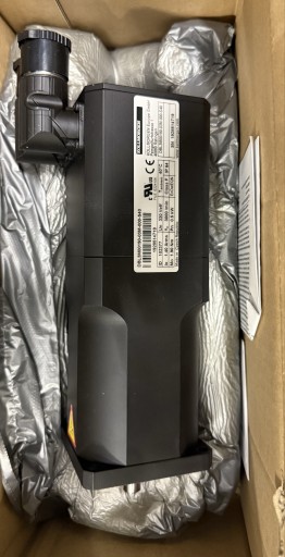 Zdjęcie oferty: SERVOMOTOR KOLLMORGEN DBL3M00190-03M-000-S40