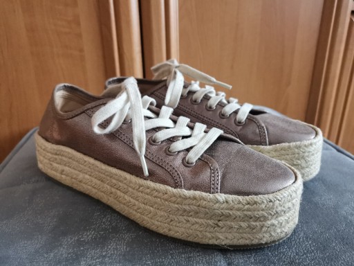 Zdjęcie oferty: Espadryle 38 H&M sznurek wiązane złote metaliczne