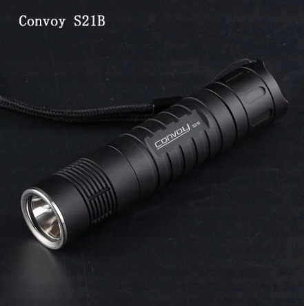 Zdjęcie oferty: Convoy S21B SST40 2300lm 6A 21700 18650 latarka