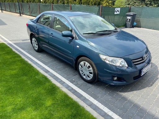 Zdjęcie oferty: Toyota Corolla 1,6 SUPER WYPOSAŻENIE