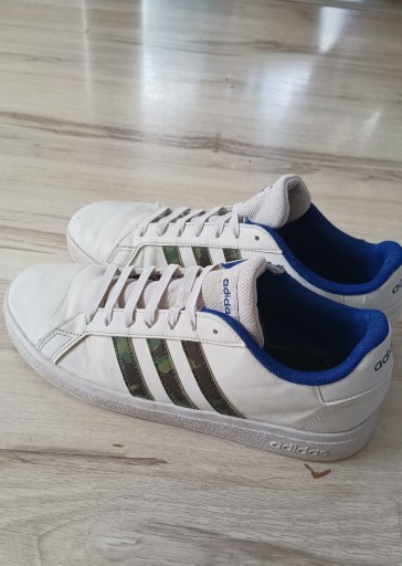 Zdjęcie oferty: 40 adidas buty chłopięce męskie sneakersy  białe 