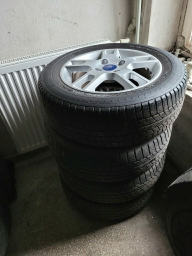 Zdjęcie oferty:  Oryginalne do forda  185/65R15 Michelin 