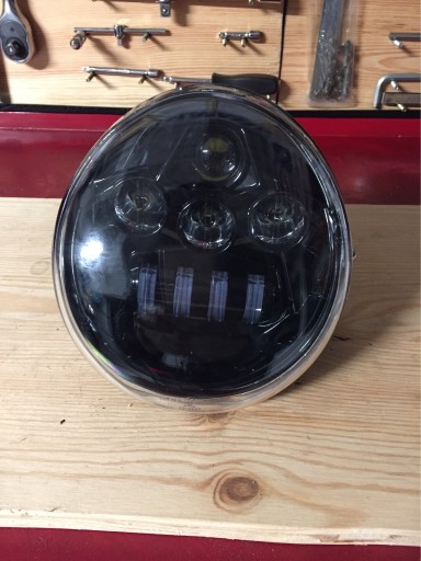 Zdjęcie oferty: Harley davidson lampa przednia v rod