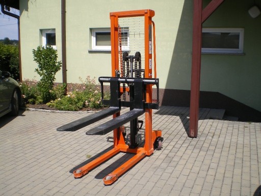 Zdjęcie oferty: Paleciak, wózek paletowy, wysoki 160cm 2T