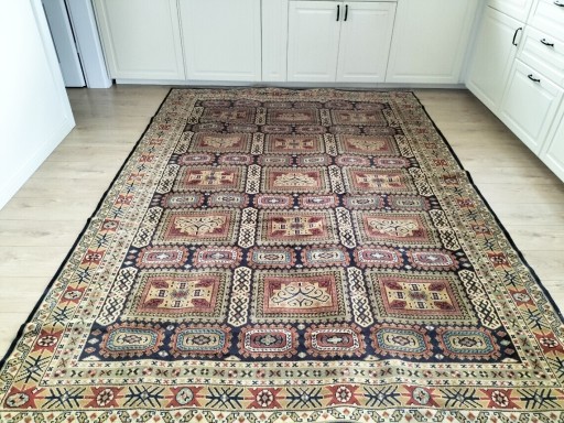 Zdjęcie oferty: Piękny wełniany dywan w stylu ArtDeco 200x300cm  