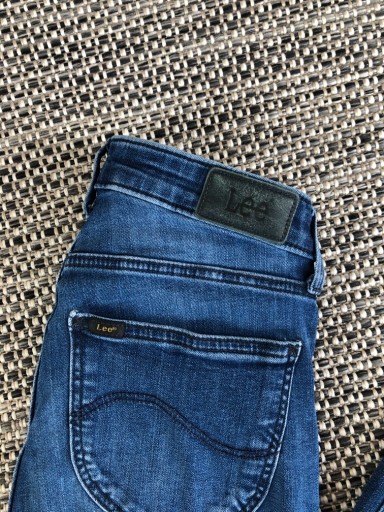 Zdjęcie oferty: Spodnie jeansowe damskie Lee