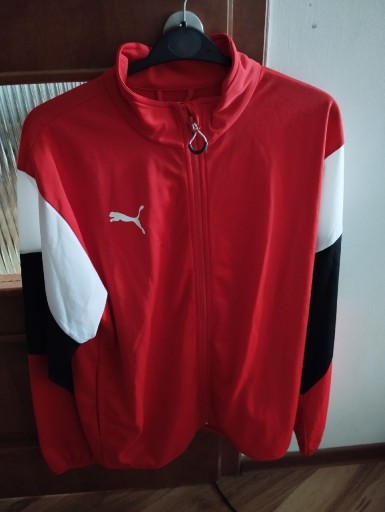 Zdjęcie oferty: Nowa biało czarno czerwona bluza sportowa Puma