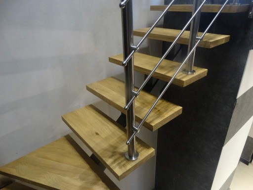 Zdjęcie oferty: Schody stopnie schodowe parapety na wymiar