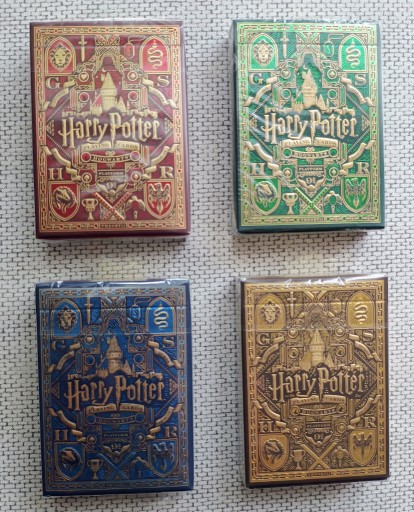 Zdjęcie oferty: Karty Theory11 Harry Potter 4 domy Hogwartu