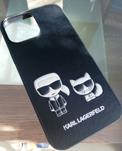 Zdjęcie oferty: Etui Karl Lagerfeld do iPhone 2021 6,7" nowe
