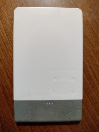 Zdjęcie oferty: Powerbank Huawei 5000 mAh, slim, power bank 