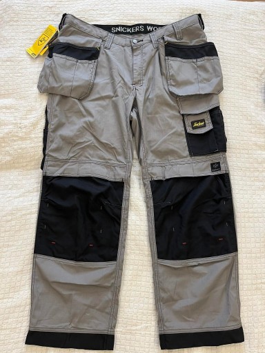 Zdjęcie oferty: Spodnie robocze Snickers 3213 Rip-Stop r. 108