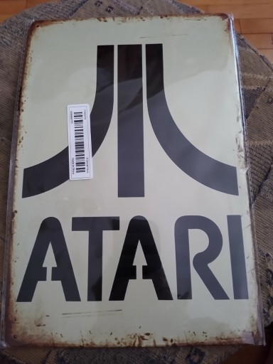 Zdjęcie oferty: Atari Logo Duże 20x30 Metal Nowe Folia