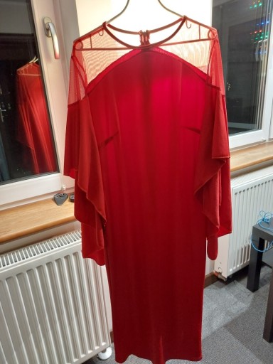 Zdjęcie oferty: Sukienka maxi L wyjściowa czerwona