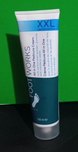 Zdjęcie oferty: Avon Foot works all in pedicure cream