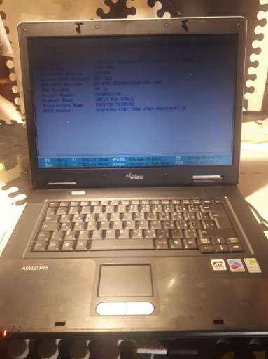 Zdjęcie oferty: Laptop Fujitsu V2065 Radeon X300 1GB 80 GB MicroSD