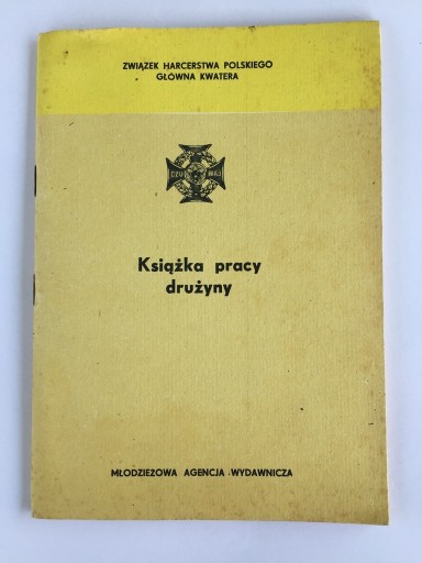 Zdjęcie oferty: ZHP KSIĄŻKA PRACY DRUŻYNY PRL 1983