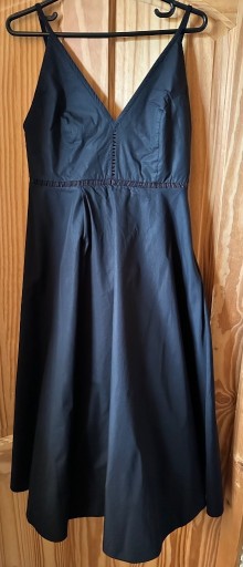 Zdjęcie oferty: COS  sukienka /40/  czarna ramiączka ażurowe wstawki