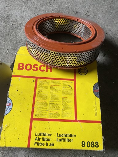 Zdjęcie oferty: Filtr powietrza BOSCH 9088