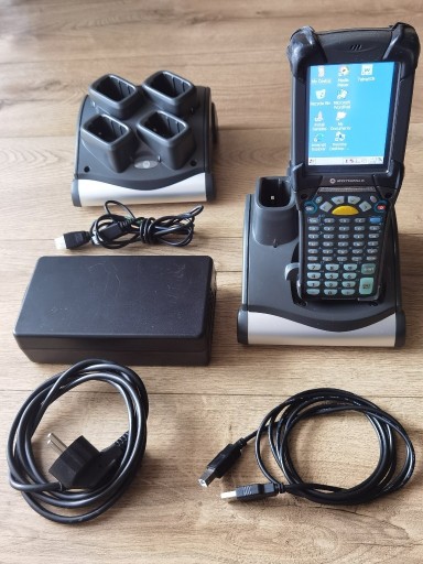 Zdjęcie oferty: Terminal Skaner Motorola Symbol MC9190 +  4 stacje dokujące – Duży zestaw