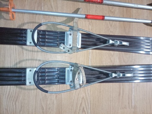 Zdjęcie oferty: Narty ,, POLSPORT ,, wyprodukowane w Polsce