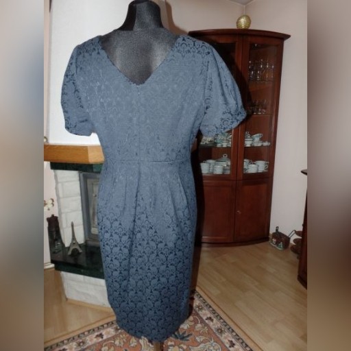 Zdjęcie oferty: Sukienka wizytowa XL(42-44) firmy Molton