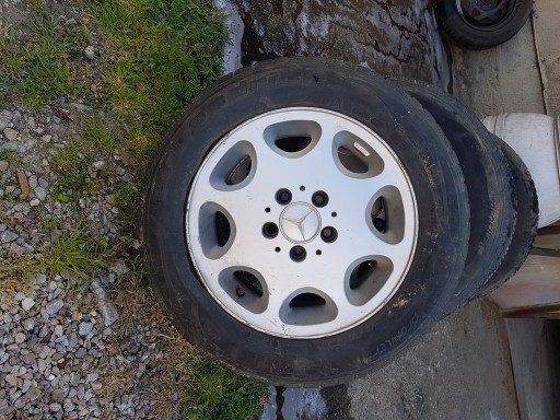 Zdjęcie oferty: Felgi opony Mercedes 5x112