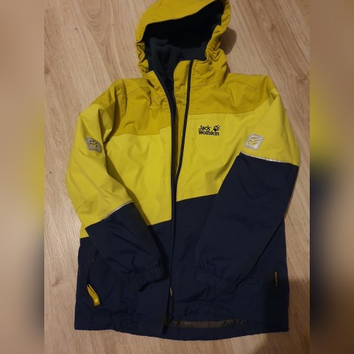 Zdjęcie oferty: Kurtka dziecięca 10K membrana JACK WOLFSKIN r.140