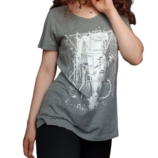 Zdjęcie oferty: Oversize t-shirt z nadrukiem