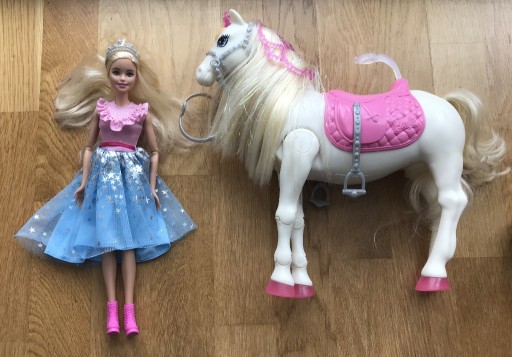 Zdjęcie oferty: Barbie Przygody Księżniczek Koń GML79 - Mattel
