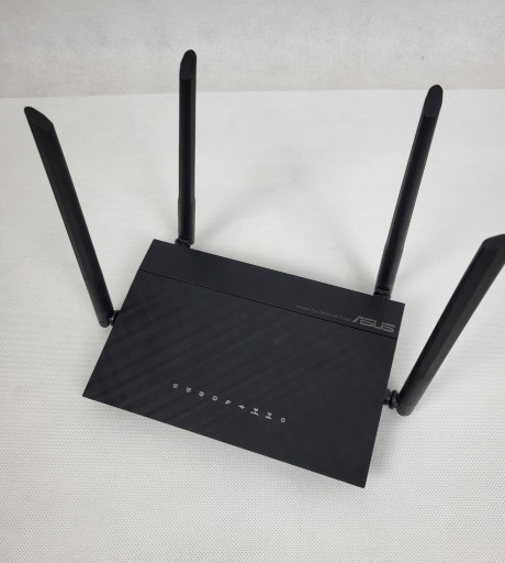 Zdjęcie oferty: Router Asus RT-AC1200 