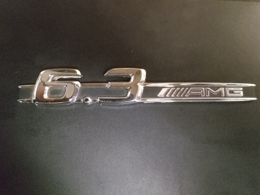 Zdjęcie oferty: Znaczek 6.3 AMG Mercedes w204 logo emblemat 