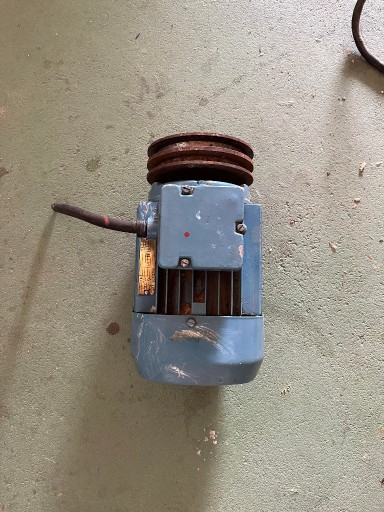 Zdjęcie oferty: Silnik trójfazowy Tamel ST90S1