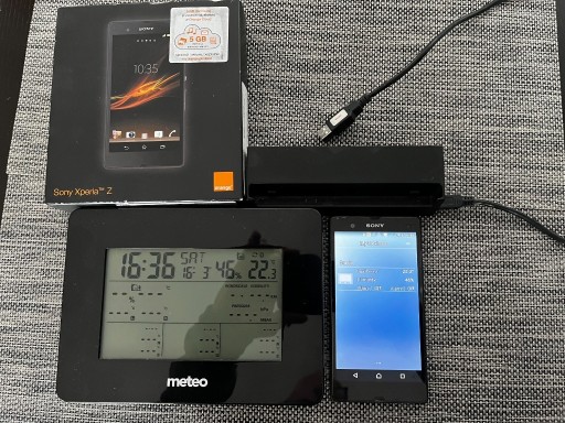 Zdjęcie oferty: Smartfon Sony Xperia Z i Stacja pogody SP-65