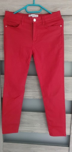 Zdjęcie oferty: Spodnie czerwone woskowane Mango rozm:36 Belle