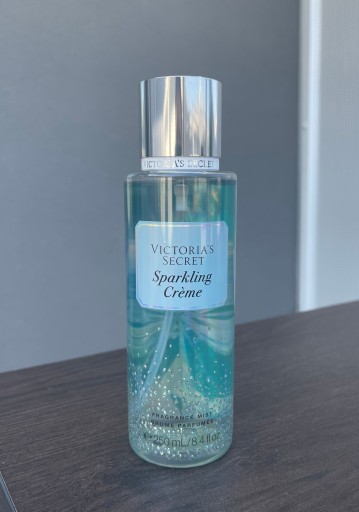 Zdjęcie oferty: Perfumowana mgiełka Victoria’s Secret 250 ml