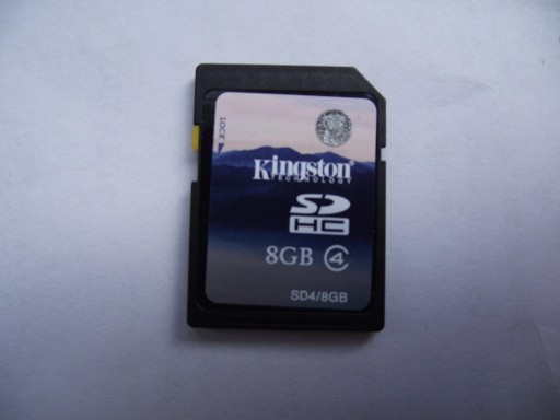 Zdjęcie oferty: duża karta pamieci jakość Kingston 8GB SDHC