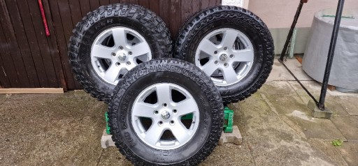 Zdjęcie oferty: Dodge Ram koła 5szt opony 305/65r17 felgi 5x139.7