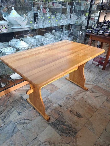 Zdjęcie oferty: Stół kuchenny drewniany o wymiarach 100x60 cm