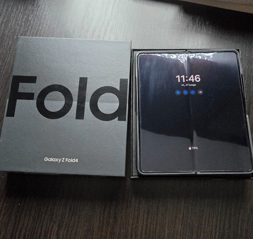 Zdjęcie oferty: Samsung Galaxy Z Fold 4