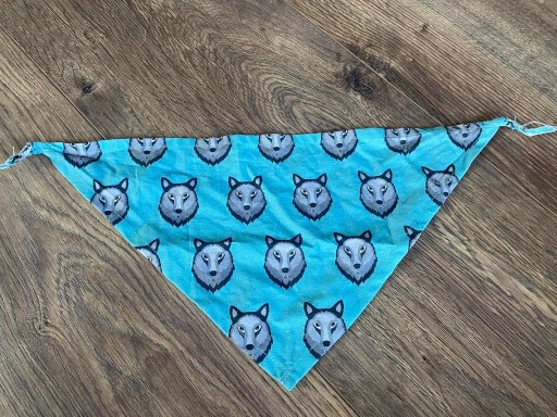 Zdjęcie oferty: Bandana, chusta dla psa do 45 cm