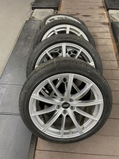 Zdjęcie oferty: Koła zimowe felgi Audi Sport Pirelli A4 RS4 A5 RS5