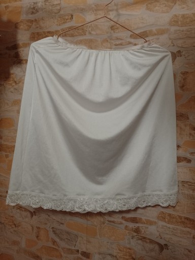 Zdjęcie oferty: (40/L)Biała półhalka pod spódnicę z Londynu,halka 