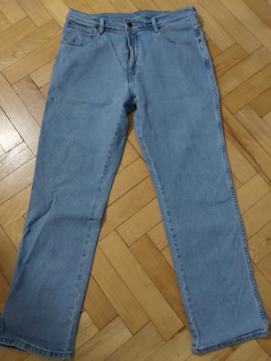 Zdjęcie oferty: Spodnie marki Wrangler - Regular fit - niebieskie